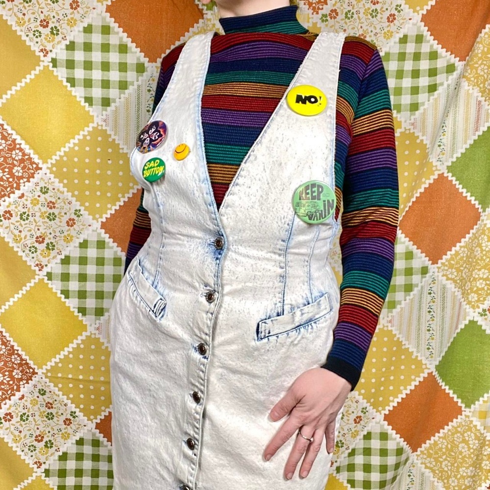 Vintage 80s light acid wash Squeeze buttoned denim tank dress 🌀